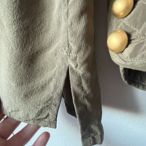 Women's 100% Silk Hand Embroidered Quilted Olive Green Button Down Blouse size L - Picture 9 of 14